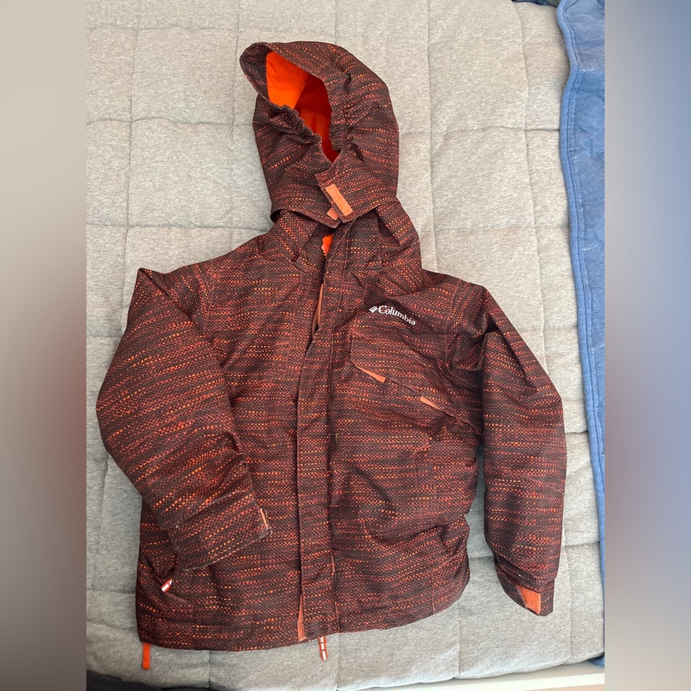 Available- Kids Columbia interchange coat xxs/(4/5)